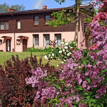 Dom Goscinny Przy Jeziorze Gardna Wielka Exteriér fotografie